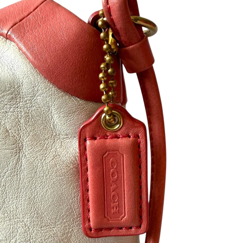 COACH 42638 Cricket Chalk White Coral Leather Turnlock Gold Tone Wristlet - Picture 7 of 12